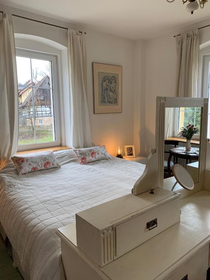 Bed and Breakfast Stara Szkola Debowy Gaj The Old School Debowy Gaj Львувек-Слёнски Экстерьер фото