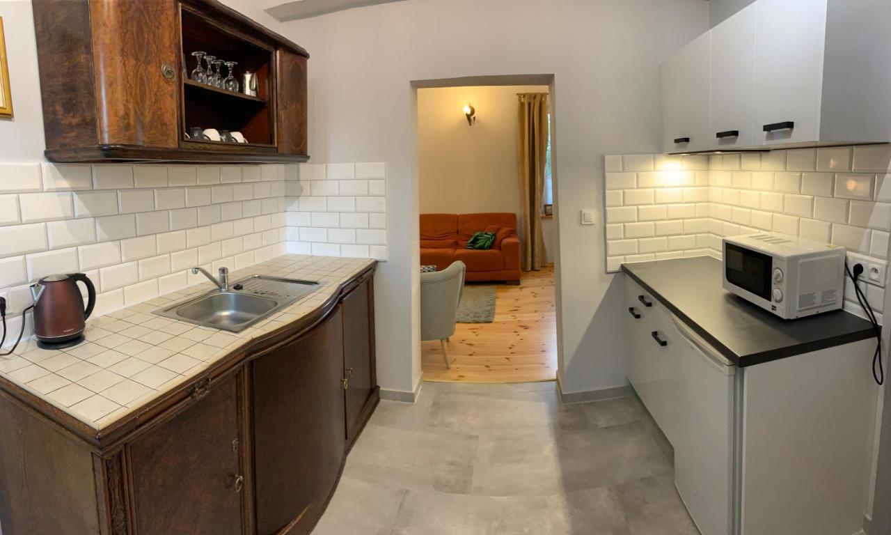 Bed and Breakfast Stara Szkola Debowy Gaj The Old School Debowy Gaj Львувек-Слёнски Экстерьер фото