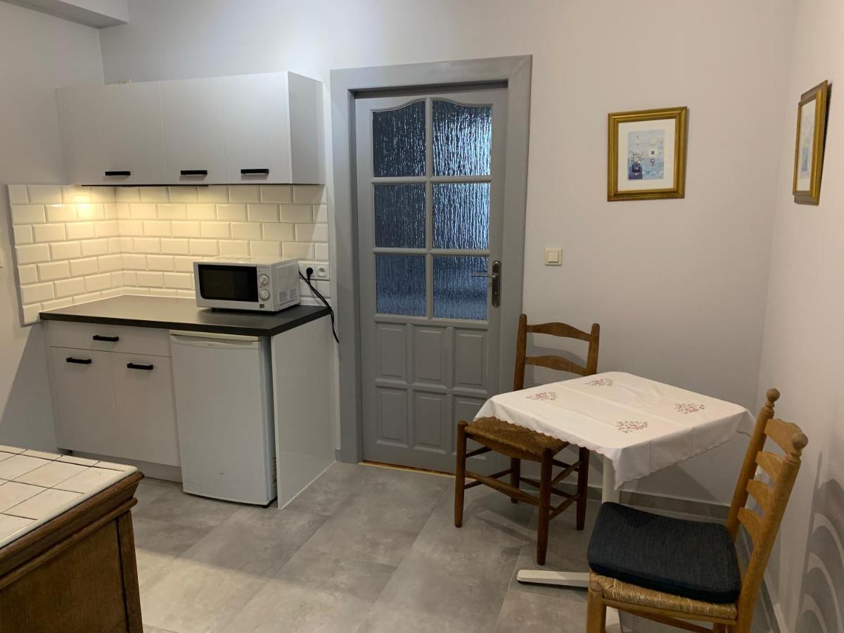 Bed and Breakfast Stara Szkola Debowy Gaj The Old School Debowy Gaj Львувек-Слёнски Экстерьер фото